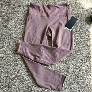 NWT ankle length gym leggings
